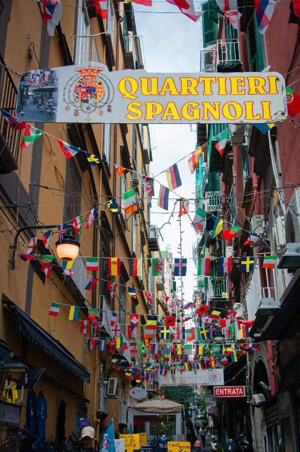 Real Giardinetto A Toledo Hotel Naples Luaran gambar