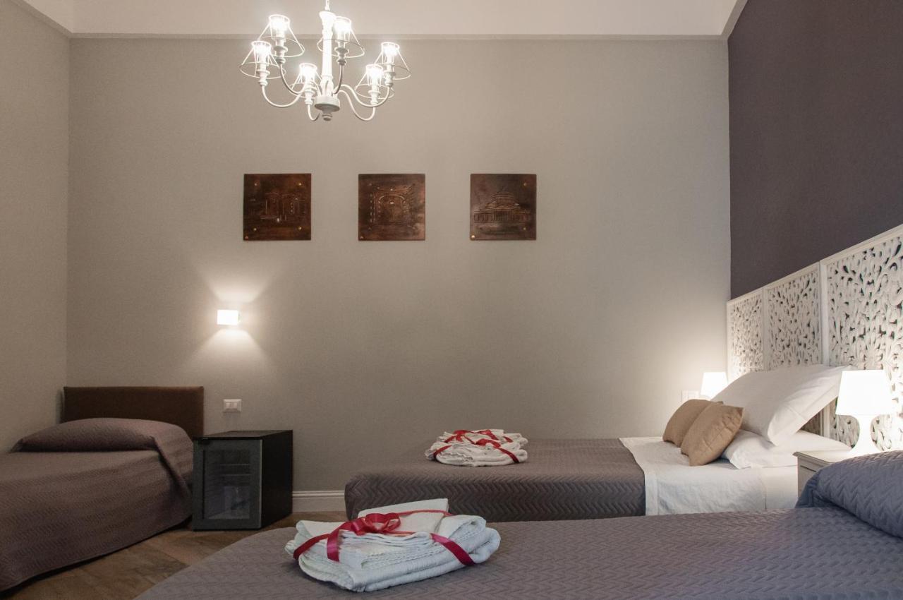 Real Giardinetto A Toledo Hotel Naples Luaran gambar