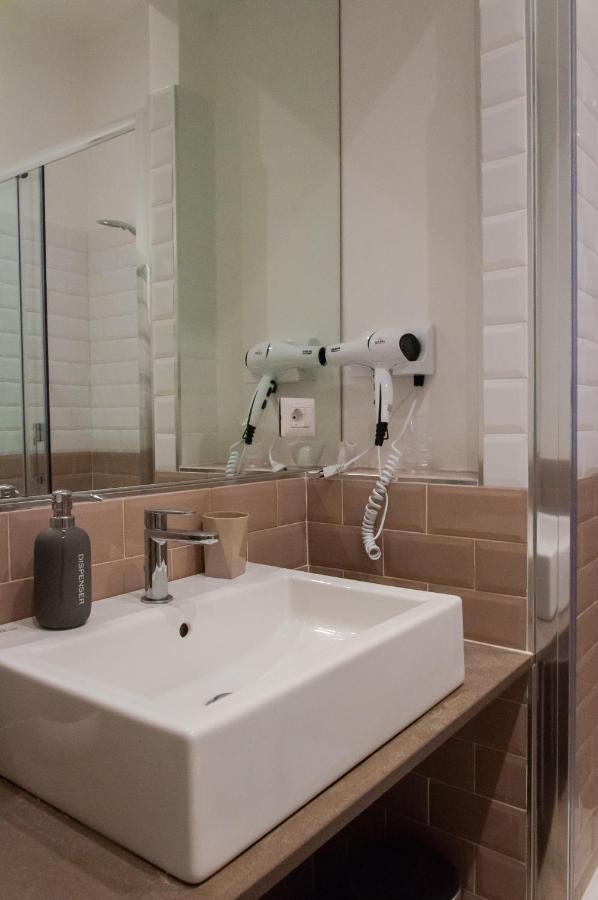 Real Giardinetto A Toledo Hotel Naples Luaran gambar